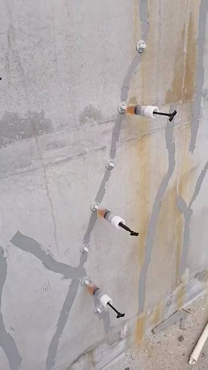 庆阳混凝土开裂的原因